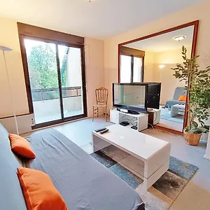 Frolise, T2, Centre, Wifi, Parking Couvert Gratuit, 4 Personnes Appartement